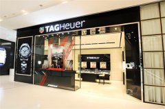 泰格豪雅手表表蒙有划痕处理方法深度解析（修复技巧与注意事项）